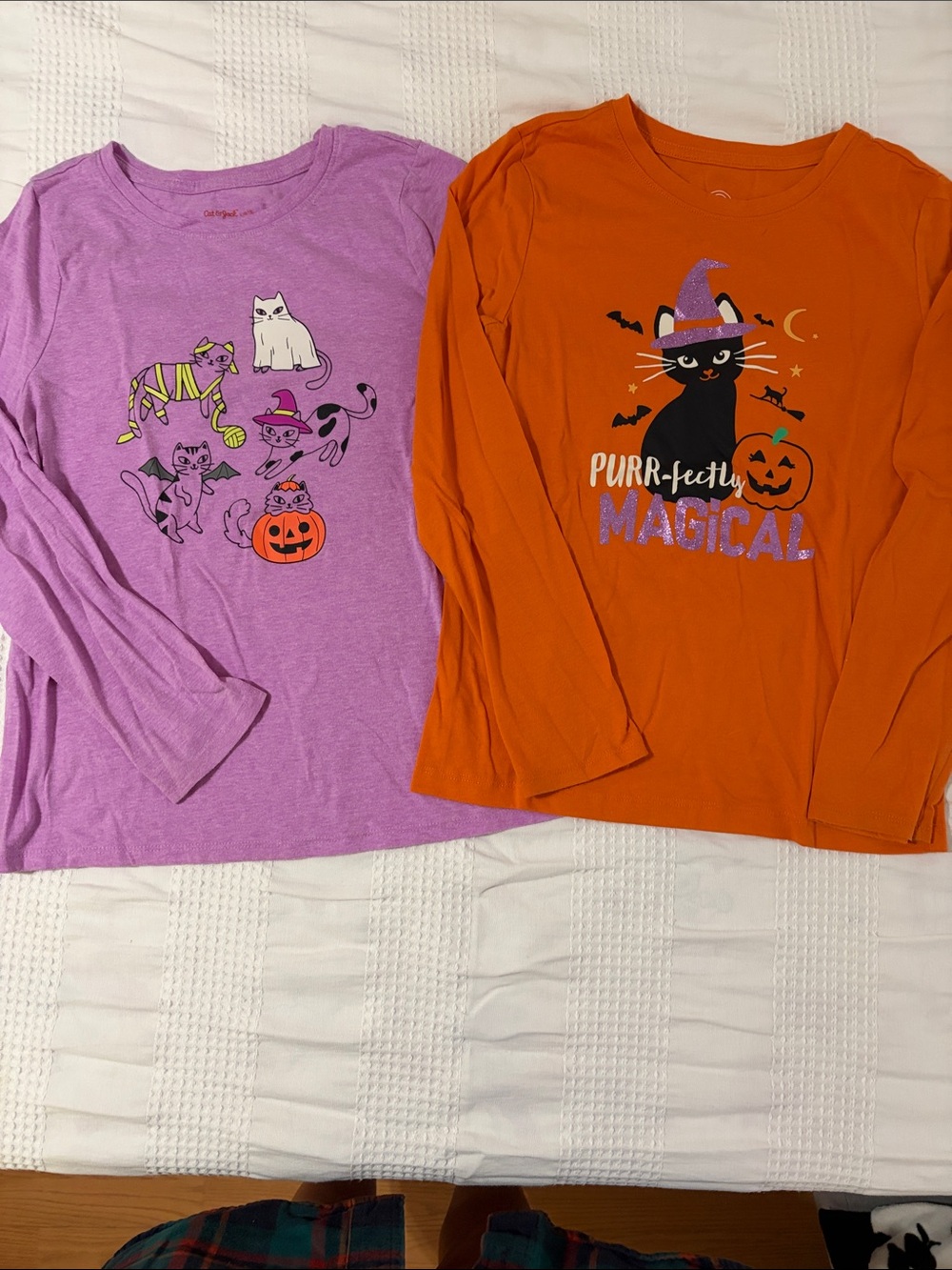 Cat and Jack cat Halloween shirt, girls large 10–12